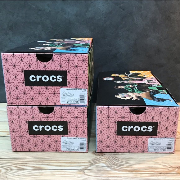 Crocs Demon Slayer Tanjiro Echo Clog - Picture 16 of 16